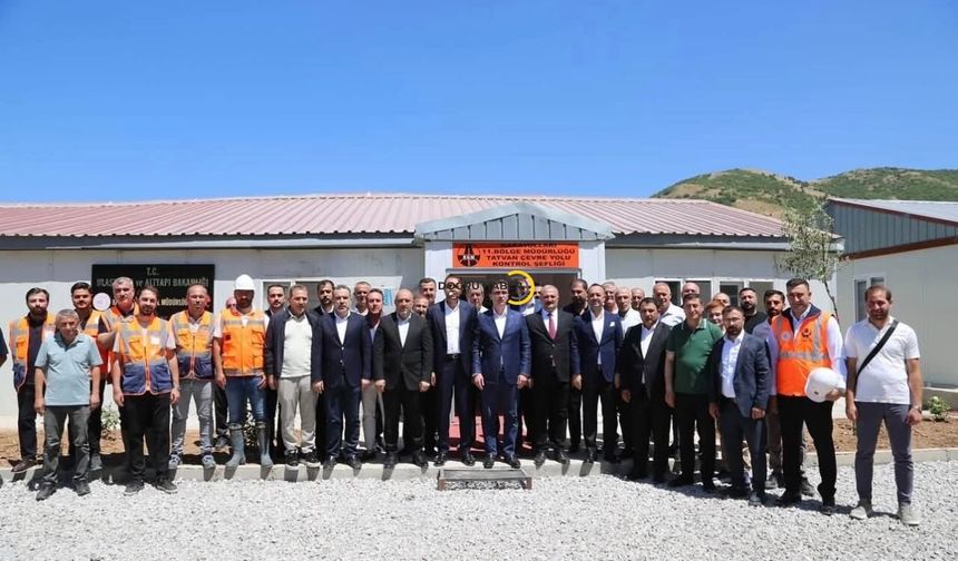 Tatvan Çevre Yolu Projesinde Çalışmalar Yerinde İncelendi
