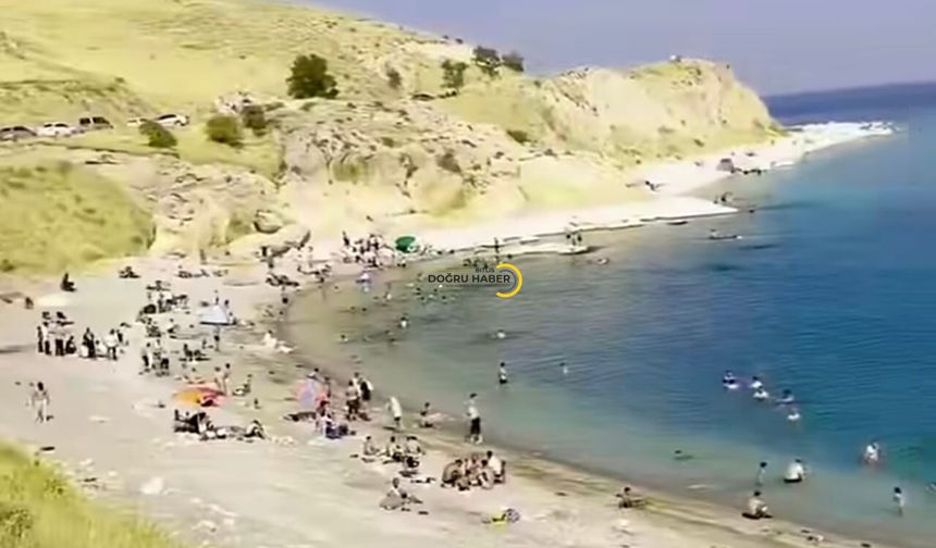Sıcak Hava Van Gölü Sahillerini Hareketlendirdi
