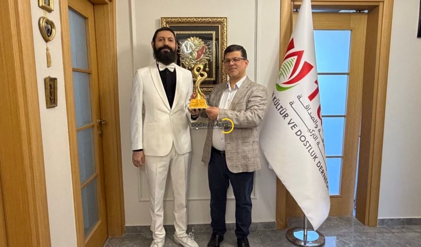 Akif Manaf “Lübnan-Türkiye Dostluk ve Barış Ödülü” ile Onurlandırıldı