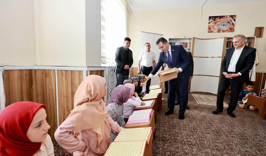 Vali Karakaya Yaz Kur'an Kurslarını Ziyaret Etti