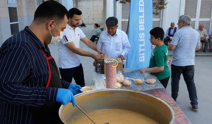 Bitlis'te Her Gün Ücretsiz Çorba Dönemi