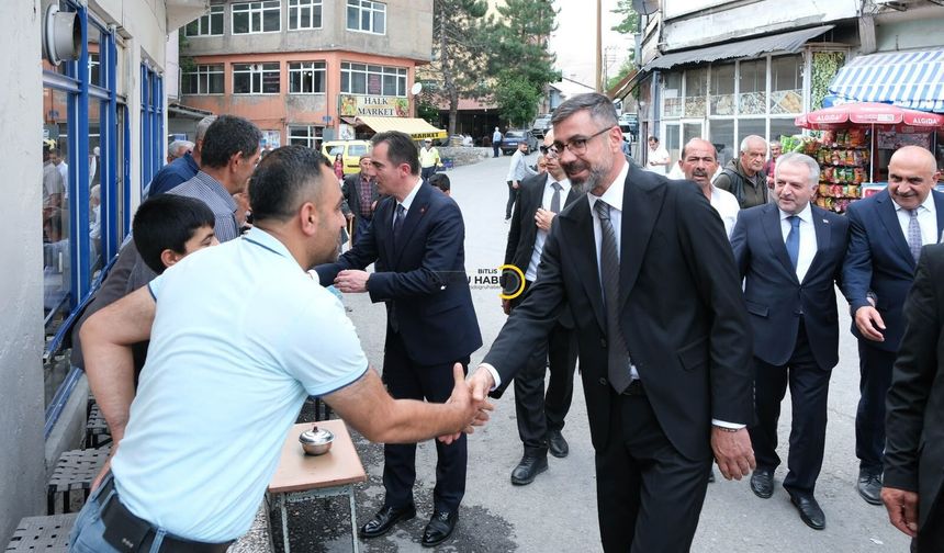 Başkan Tanğlay Ve Vali Karakaya Esnafla Buluştu