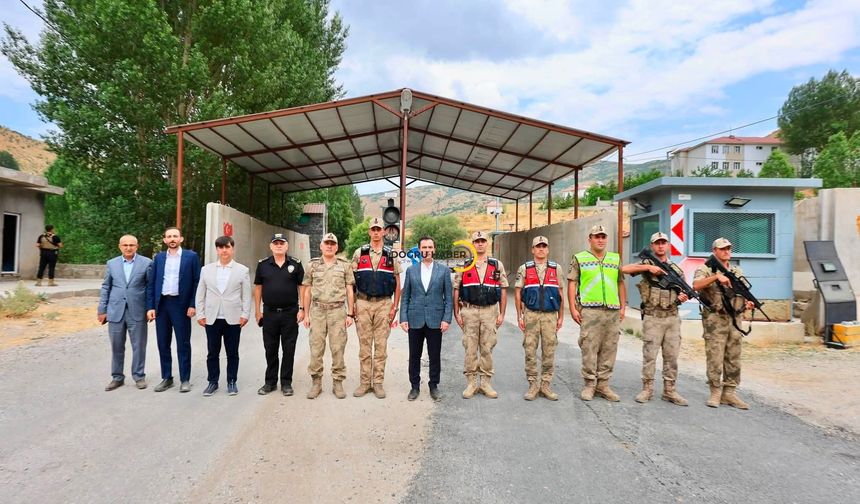 Bitlis Valisi Ahmet Karakaya'dan Kritik Noktalara Ziyaretler