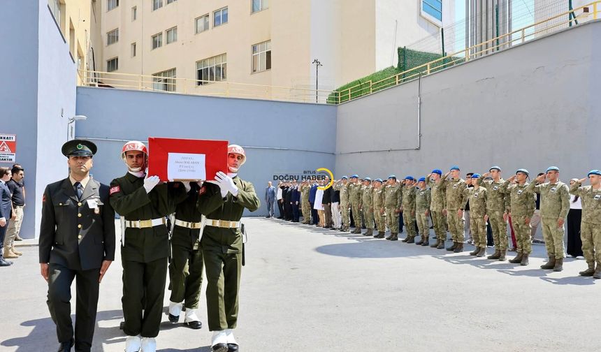 P. Uzm. Çvş. Ahmet Balaban İçin Tatvan'da Tören Düzenlendi