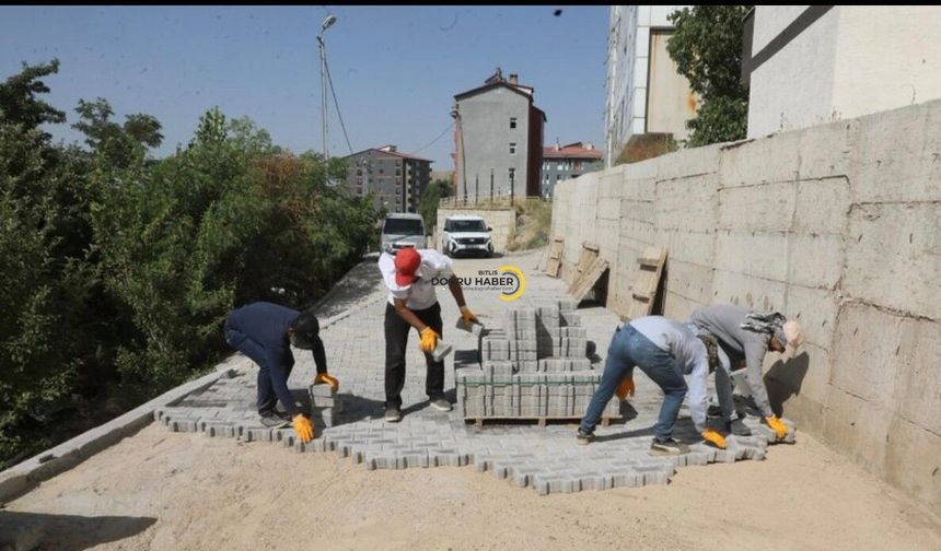 Bitlis Belediyesi'nden Mahallelerde Yoğun Mesai