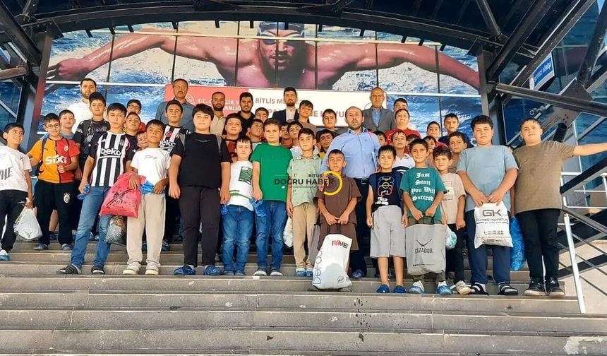 Bitlis'te Yaz Kur'an Kursu Öğrencileri Havuzla Buluştu