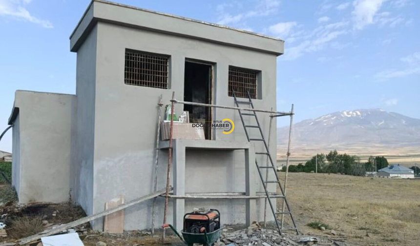 Bitlis'te İçme Suyu Depoları Yenileniyor: Sağlıklı ve Kesintisiz Su İçin Çalışmalar Sürüyor