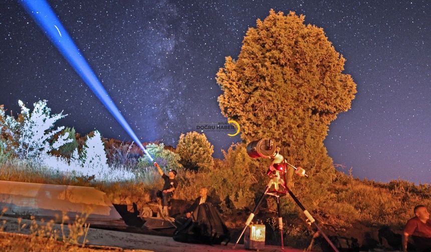 Bitlis’te Perseid meteor yağmuru gökyüzünü şenlendirdi