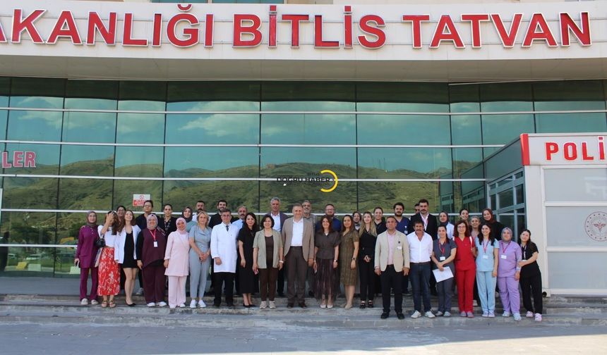 Tatvan Devlet Hastanesi’ne “Anne Dostu Hastane” Ünvanı