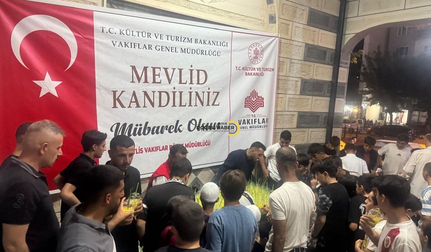 Mevlid Kandili’nde 6 Bin Kişiye Limonata İkramı