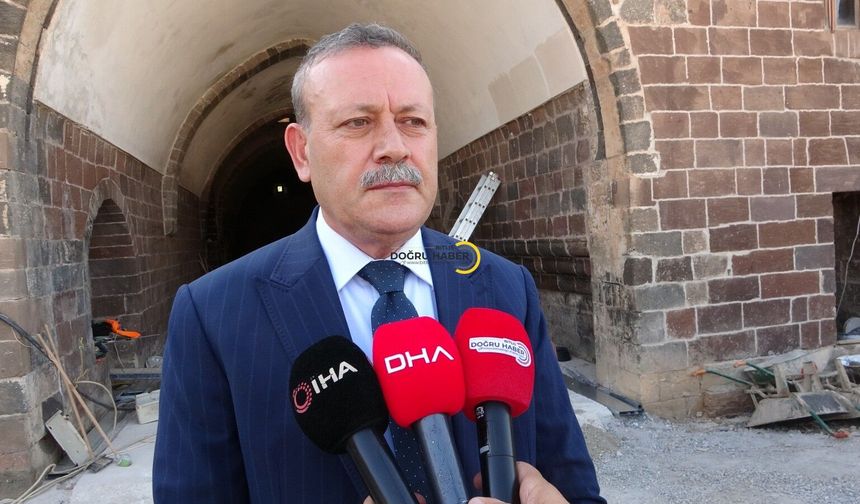 Bitlis Tıp faküktesi İle İlgili İddialara Rektör Elmastaş'tan Yanıt