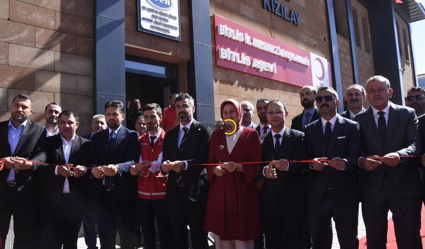 Bitlis’te Kızılay Aşevi Açıldı