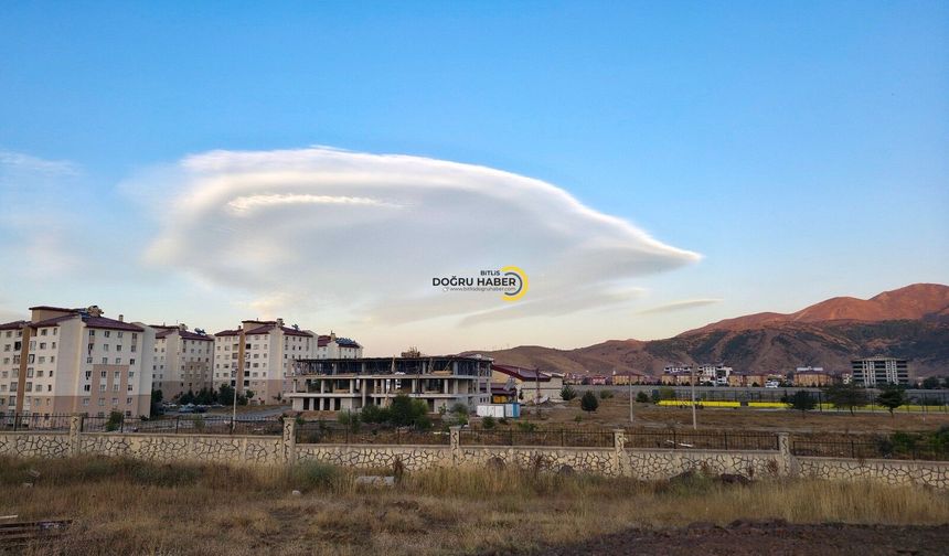 Bitlis semalarında dikkat çeken mercek bulutu