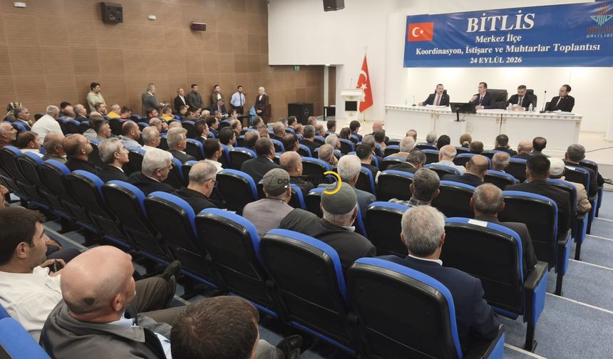 Bitlis’te Merkez İlçe Koordinasyon ve Muhtarlar Toplantısı Gerçekleştirildi