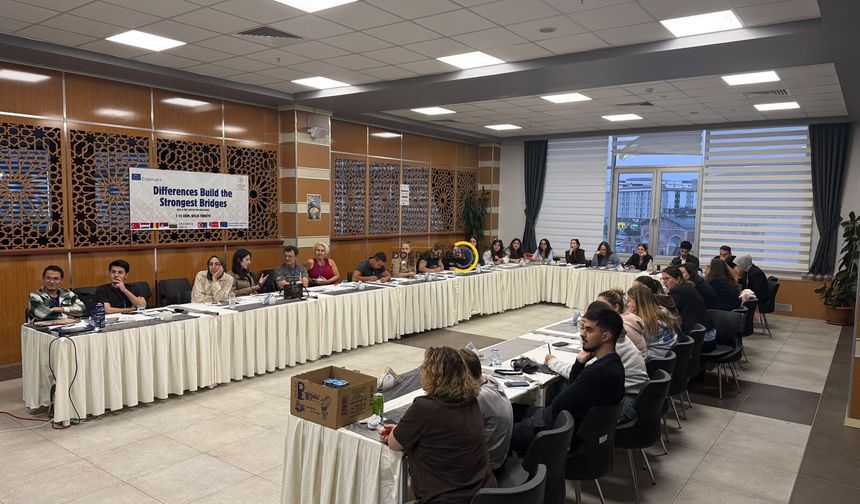 Bitlis’te Uluslararası Gençlik Projesinin İkinci Gün Etkinlikleri Gerçekleştirildi