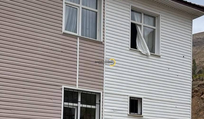 Bitlis Hizan'da okula av tüfeğiyle ateş açıldı