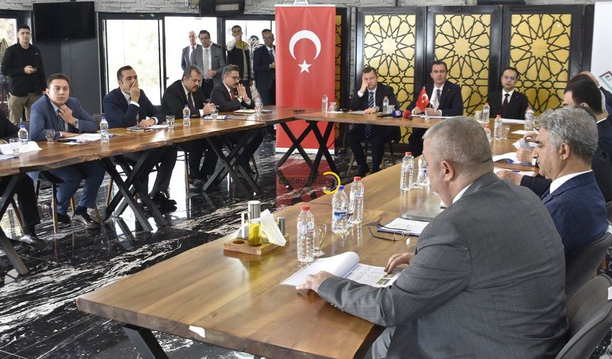 Bitlis’te 300 Kilometre Asfalt Hedefi!