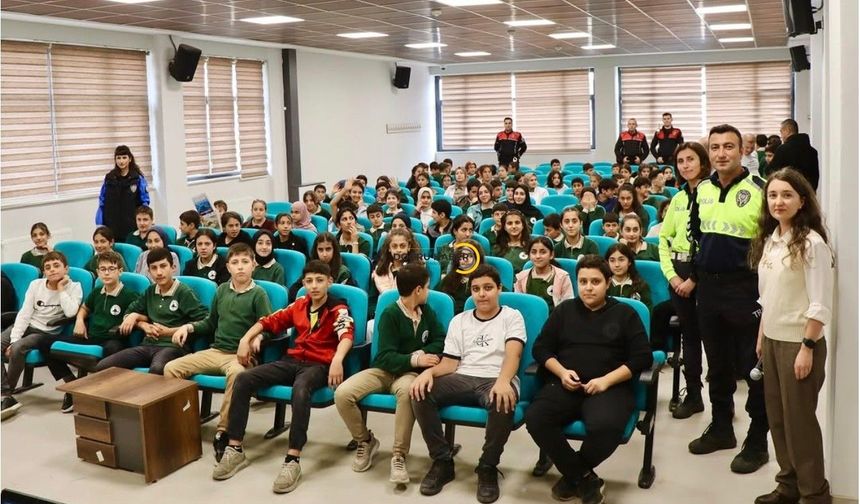 Bitlis’te Akran Zorbalığına Karşı Farkındalık Çalışması