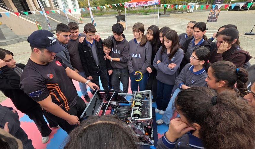 Güroymaklı Öğrenciler Robotik Ve Uzay Bilimleriyle Buluşuyor