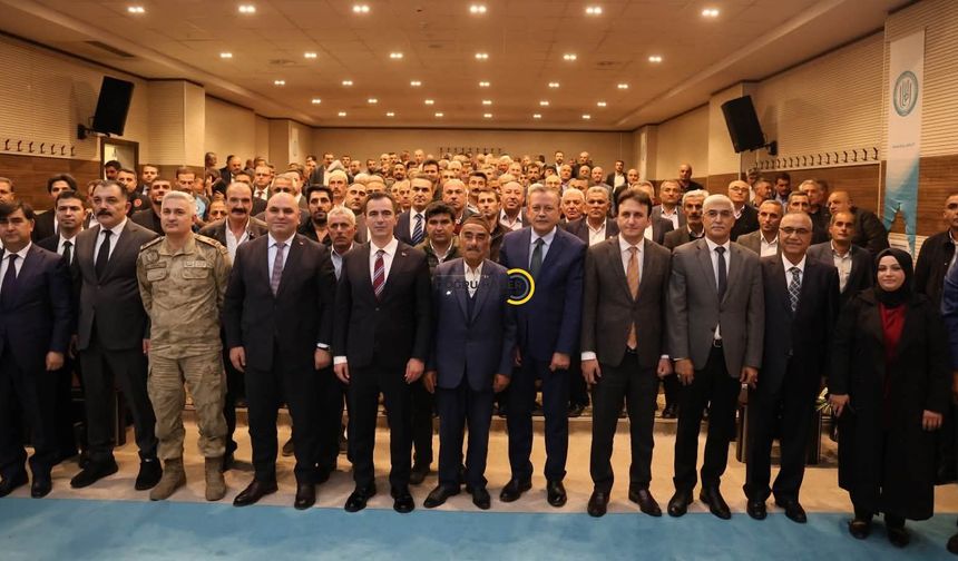 Bitlis’te Muhtarlar Akademisi Düzenlendi: Yerel Yönetimlerde İş Birliği Vurgusu