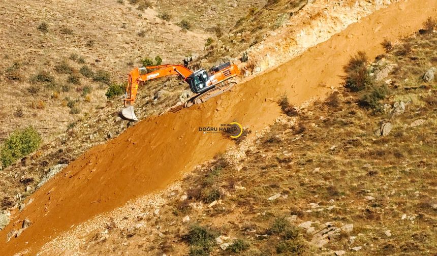 Hizan’a Doğalgaz İçin Dağlar ve Tepeler Aşılıyor