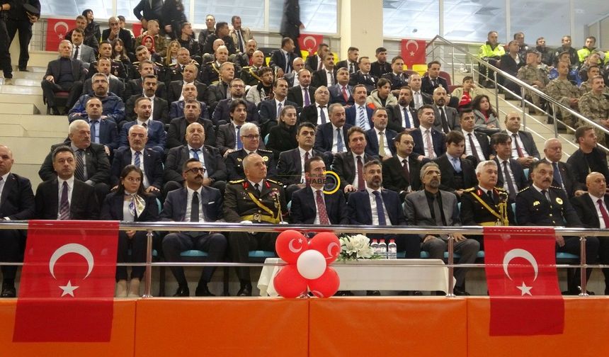 Bitlis’te Cumhuriyetin 103’ncü yılı kutlandı