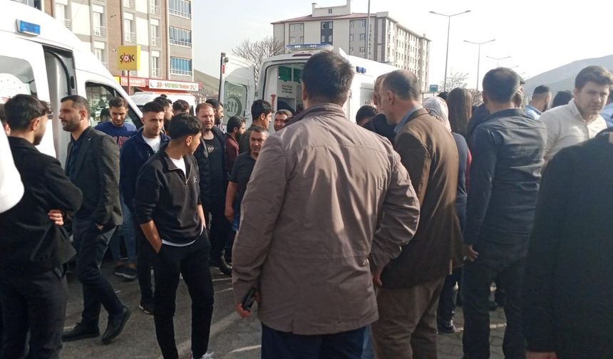 Bitlis’te aracın çarptığı yaya yaralandı