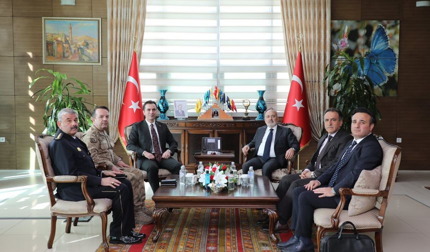 İçişleri Bakan Yardımcısının Bitlis ziyareti