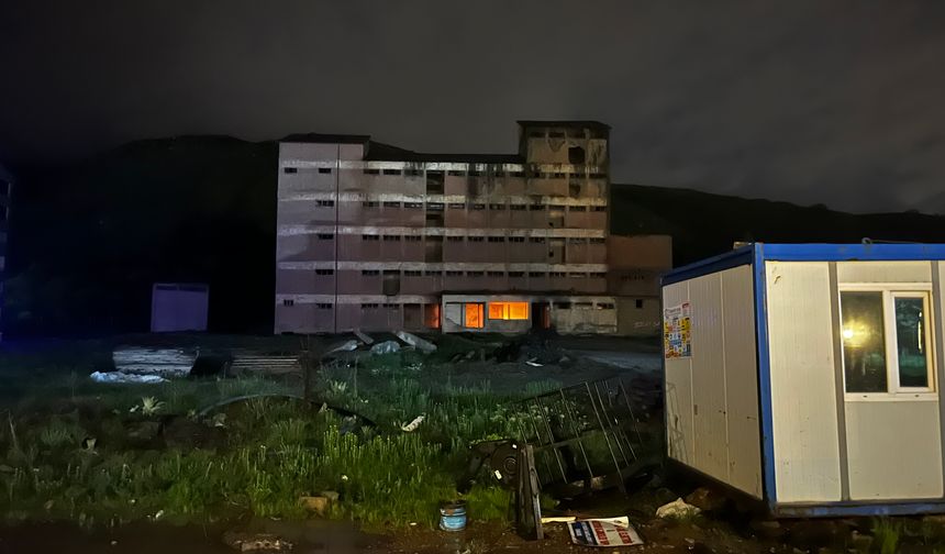 Metruk Binalar Tehlike Saçıyor 